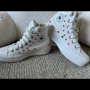 Converse All-Star Lift Hi White Red (W) released in February of 2022-size 5.5